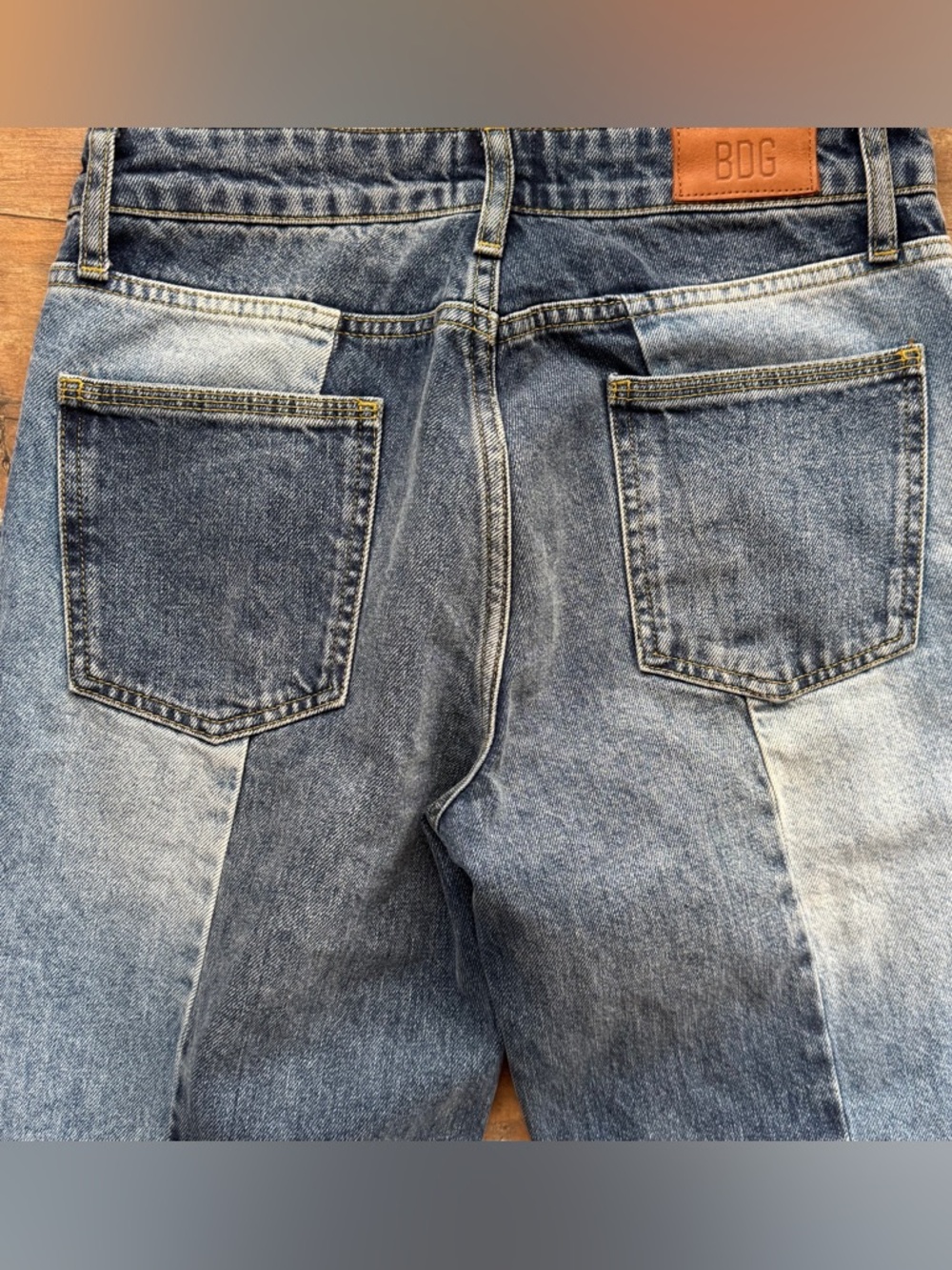 BDG Urban Outfitters Two-Toned High Rise Raw Hem Straight Leg Jessye Jean Sz 27 - Picture 6 of 9
